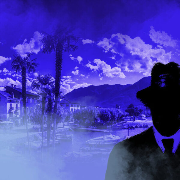 Dies ist das Titelbild des Find-the-Code Ascona Standard Spiel - Giftluken im Lago Maggiore. Dieses Bild zeigt den verrückten Kriminellen von Find-the-Code, dem Outdoor Escape Game, als Schatten vor der Altstadt in Ascona. Im Hintergrund ist der Lungolago mit der Piazza Giuseppe Motta zu sehen.
